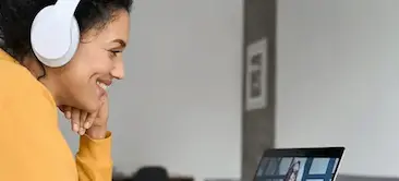 Student learning accounting with personalized one-on-one guidance from Oxford’s expert trainer.